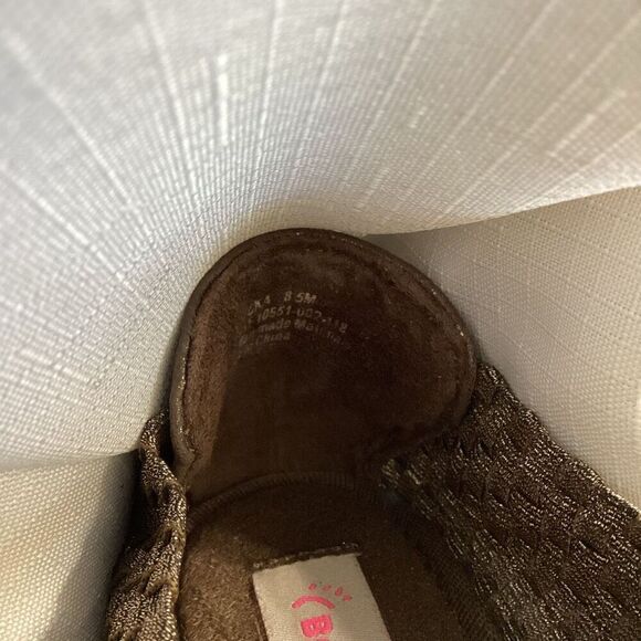 Bare Trap Women’s Slip-on Metallic Bronze Basket Weave Wedge Heel Size 8.5 - Picture 8 of 10